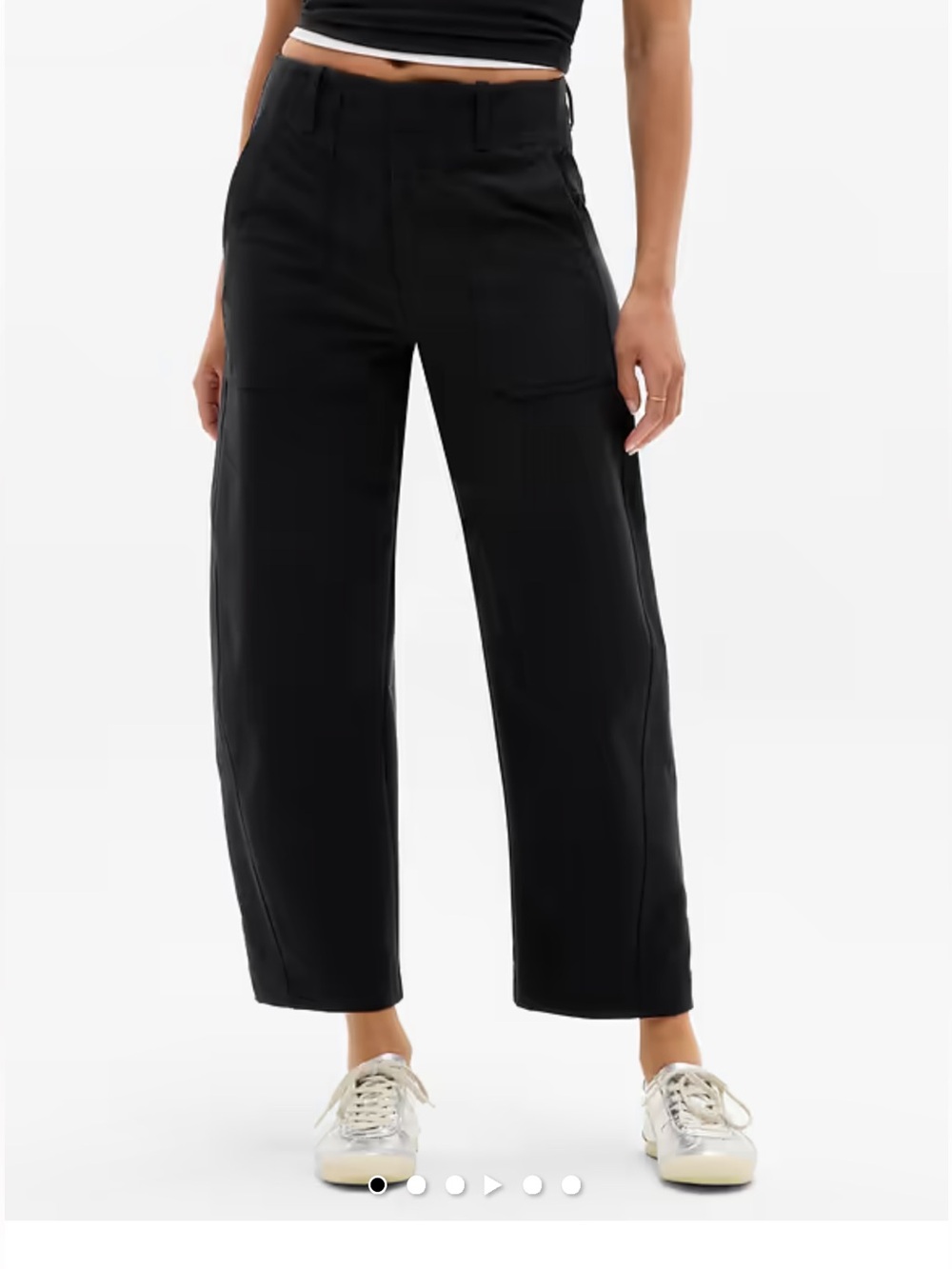Athleta Black Skyline Utility Barrel Leg Pant Sz 6
Casual/Workday
